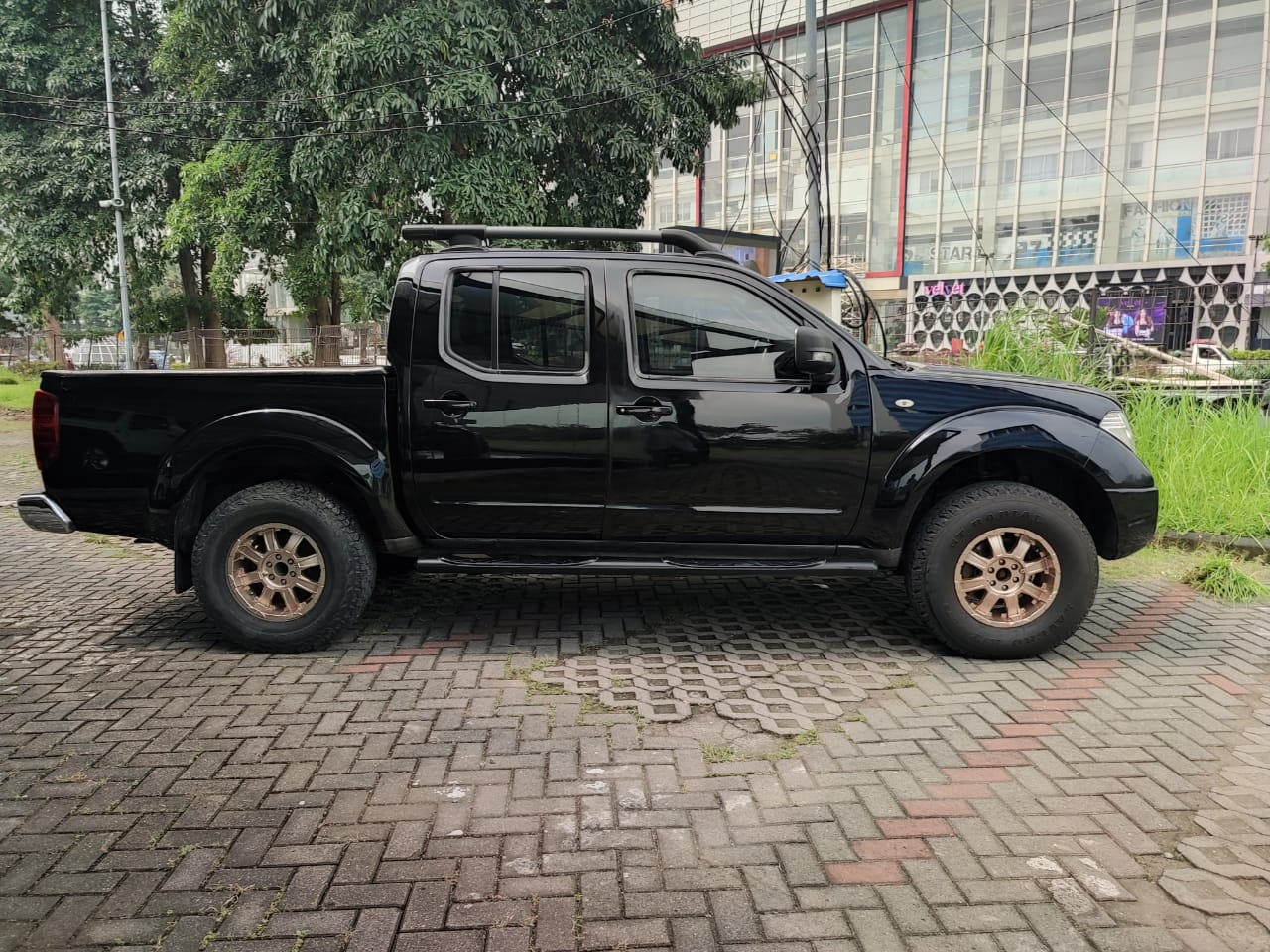 2011 Nissan Navara 2011 Nissan Navara