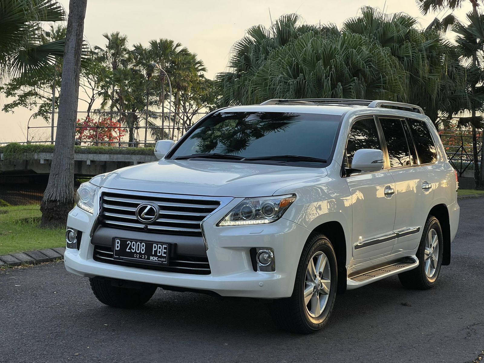 2012 Lexus LX 570 2012 Lexus LX 570