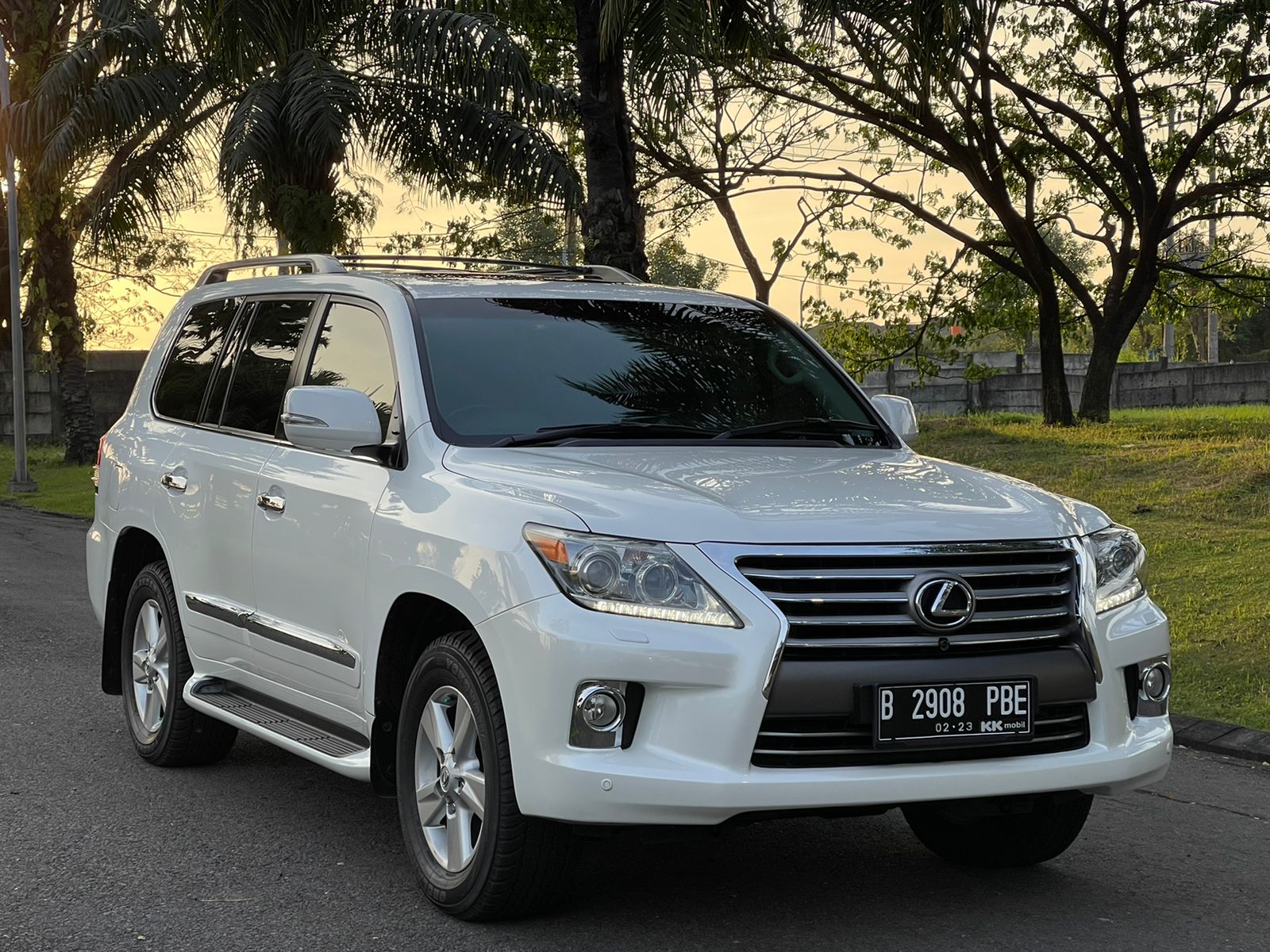 2012 Lexus LX 570 2012 Lexus LX 570