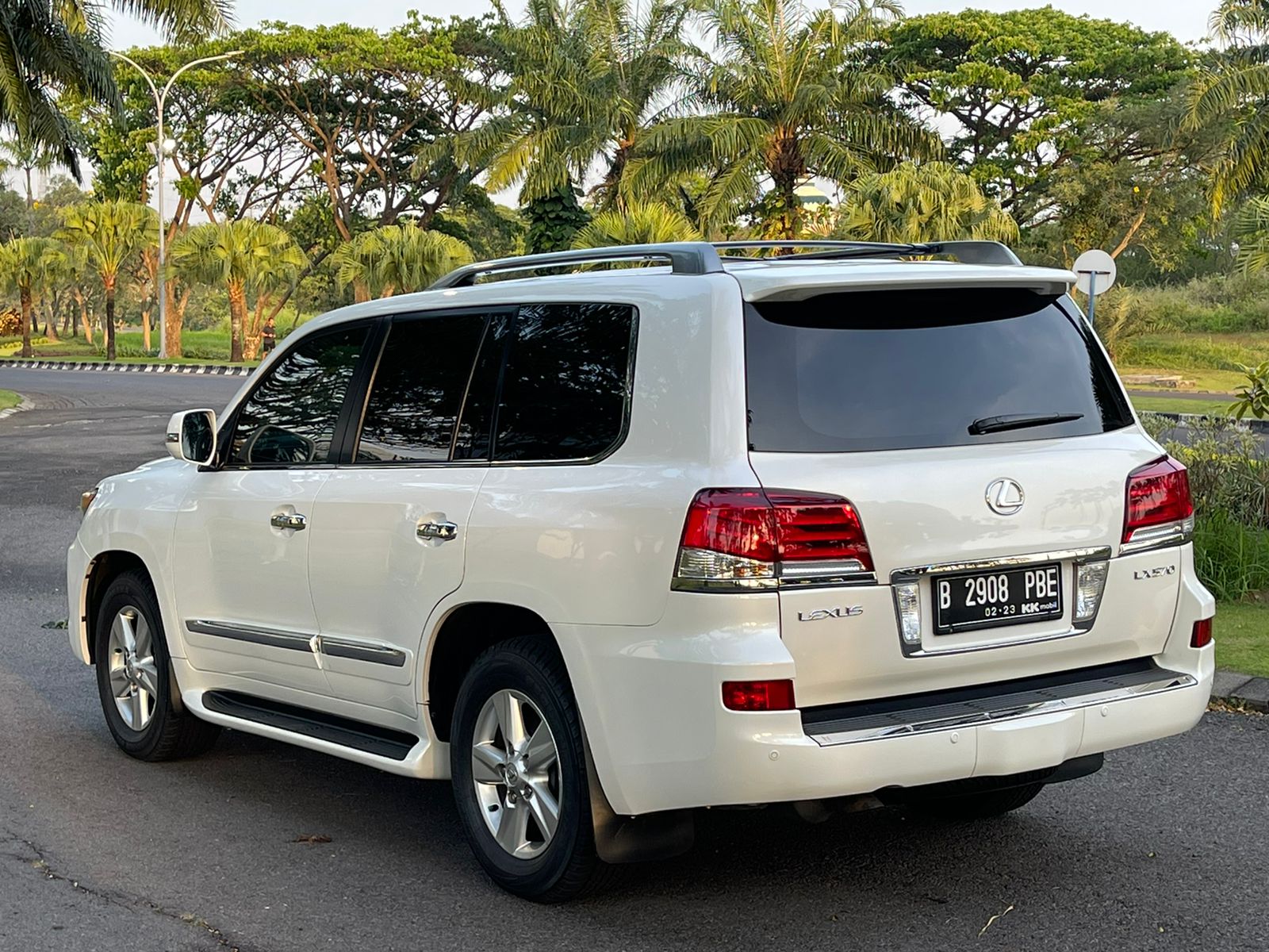 2012 Lexus LX 570 2012 Lexus LX 570
