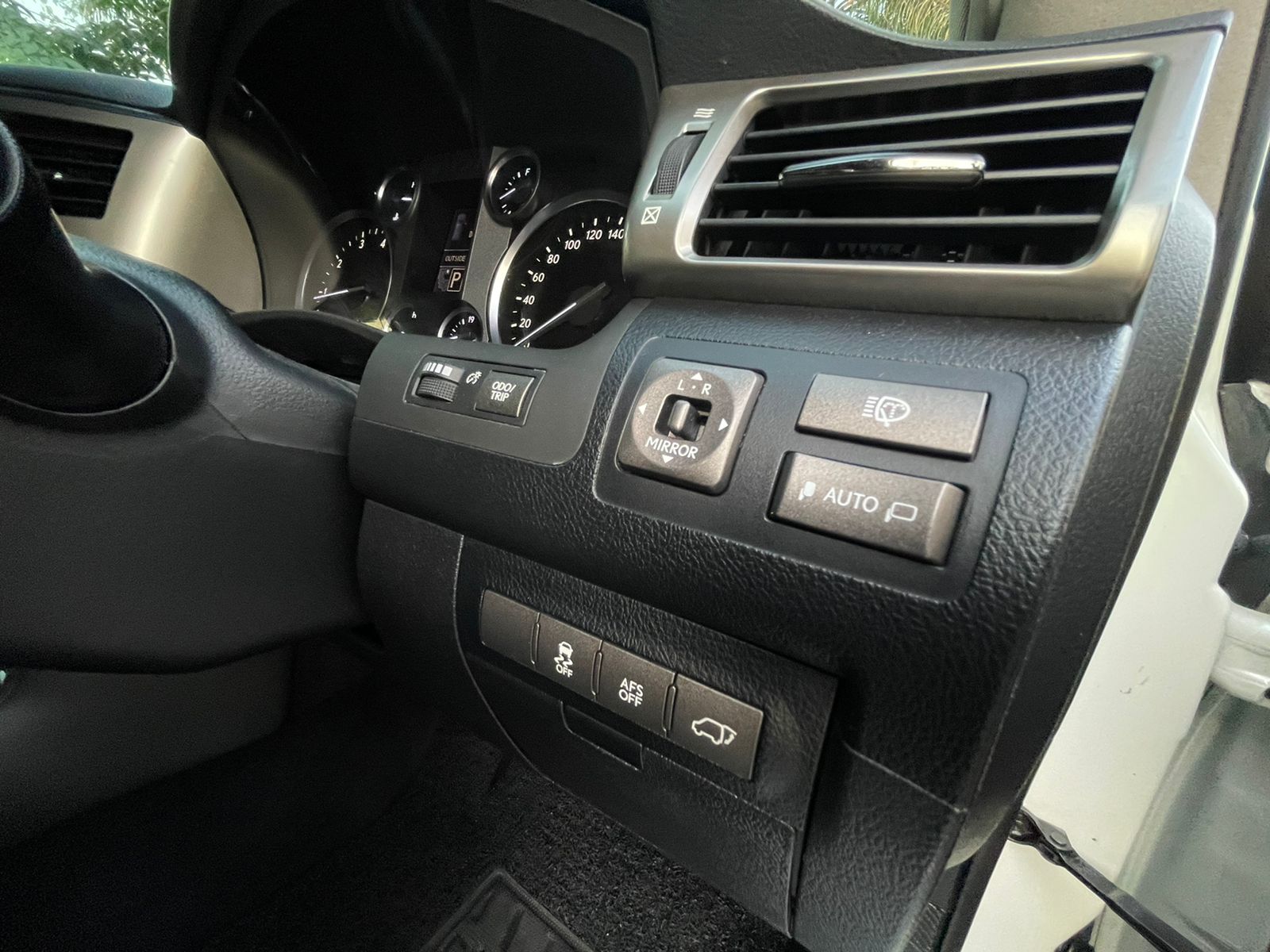 2012 Lexus LX 570 2012 Lexus LX 570