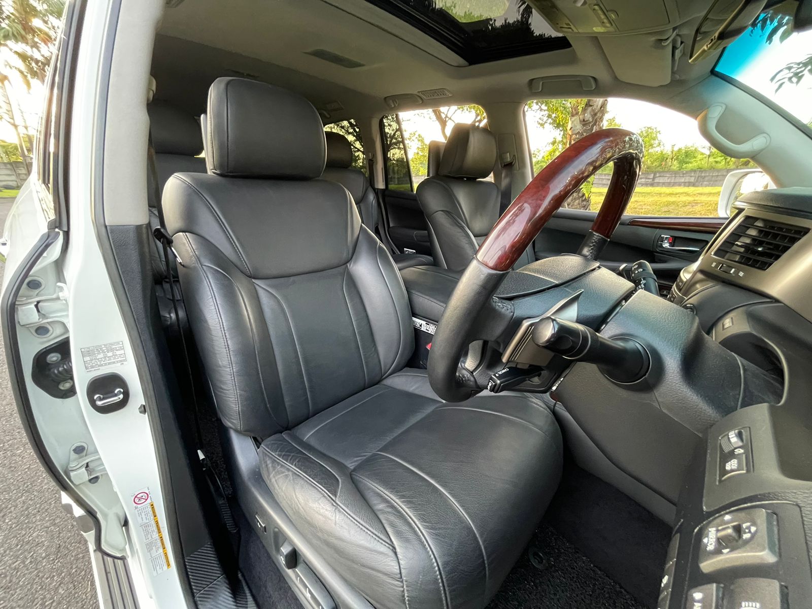 2012 Lexus LX 570 2012 Lexus LX 570