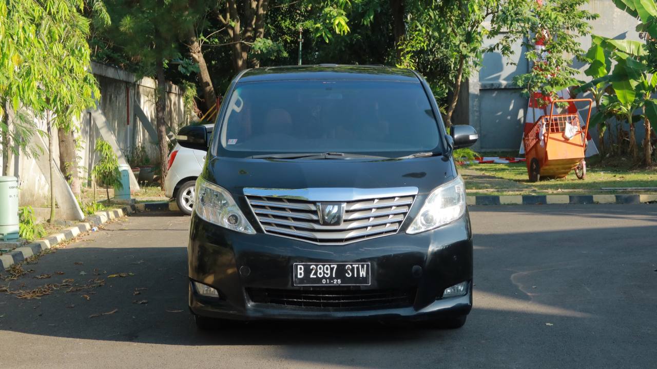 2009 Toyota Alphard