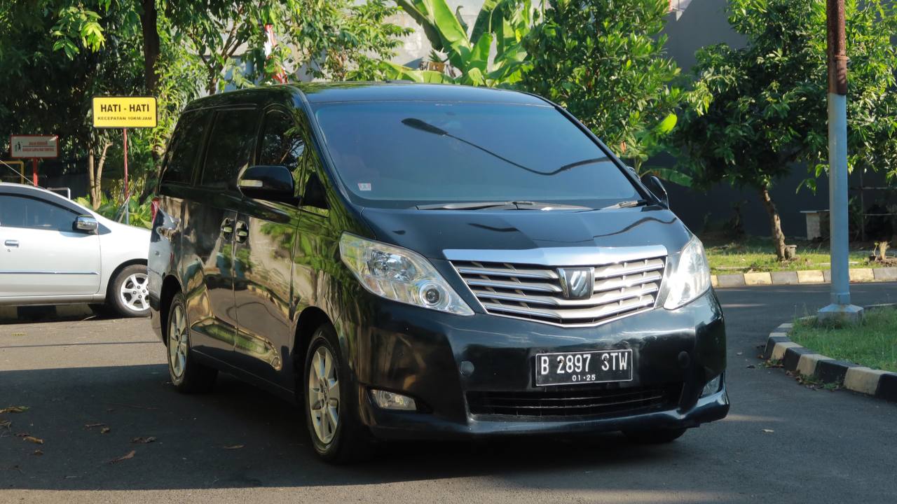 2009 Toyota Alphard 2009 Toyota Alphard