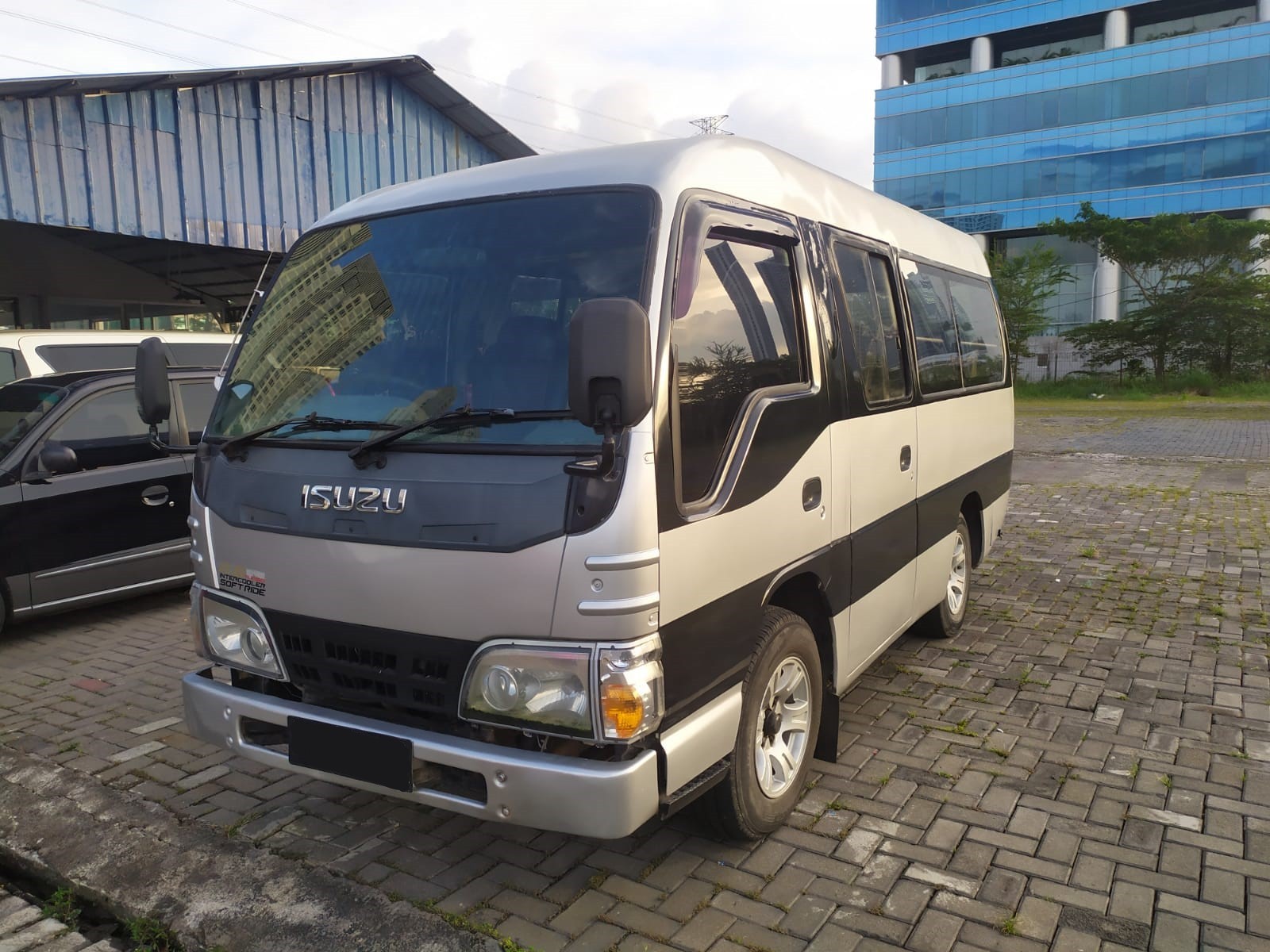 2014 Isuzu Bison Bekas 2014 Isuzu Bison Bekas