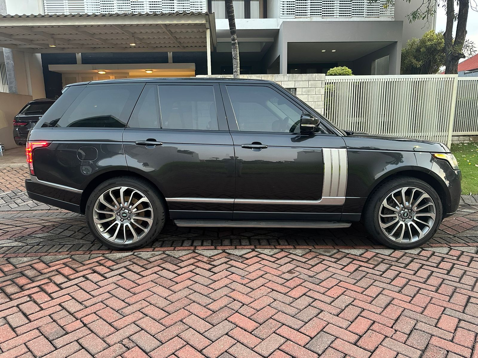 2013 Land Rover Range Rover Vogue 2013 Land Rover Range Rover Vogue