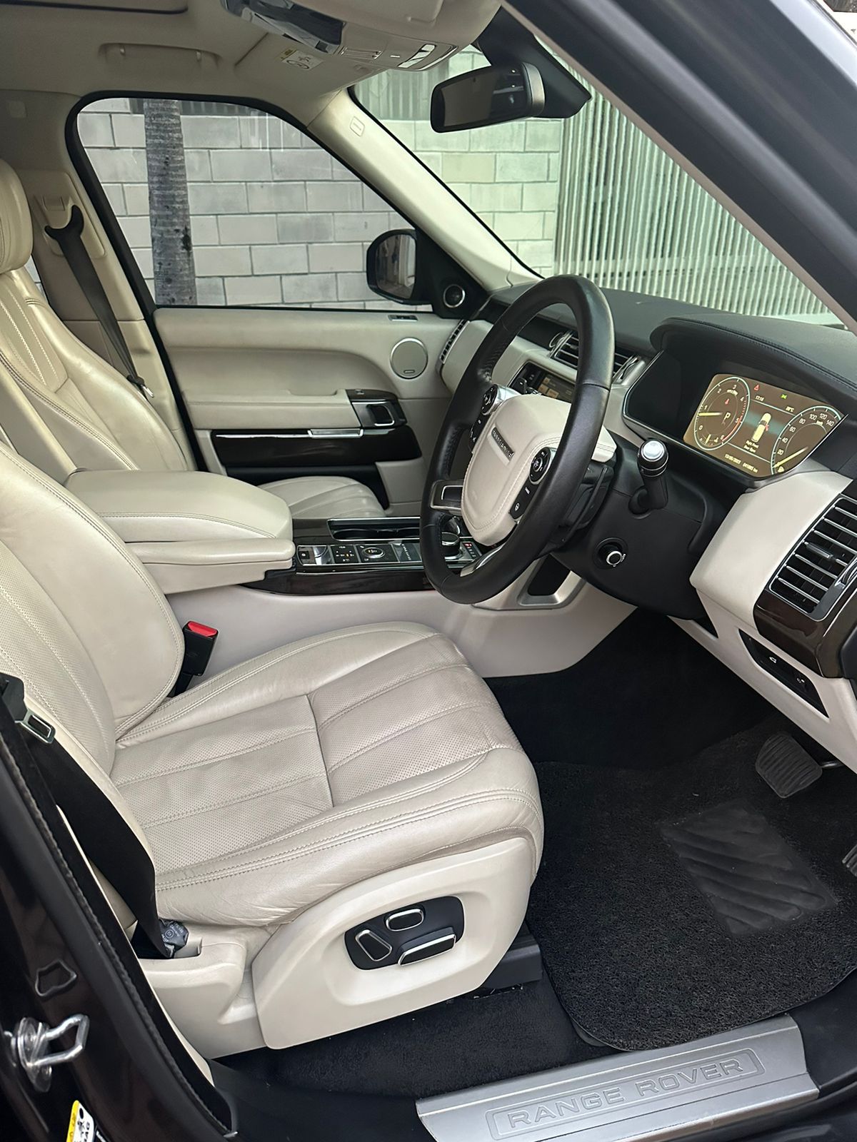 2013 Land Rover Range Rover Vogue 2013 Land Rover Range Rover Vogue