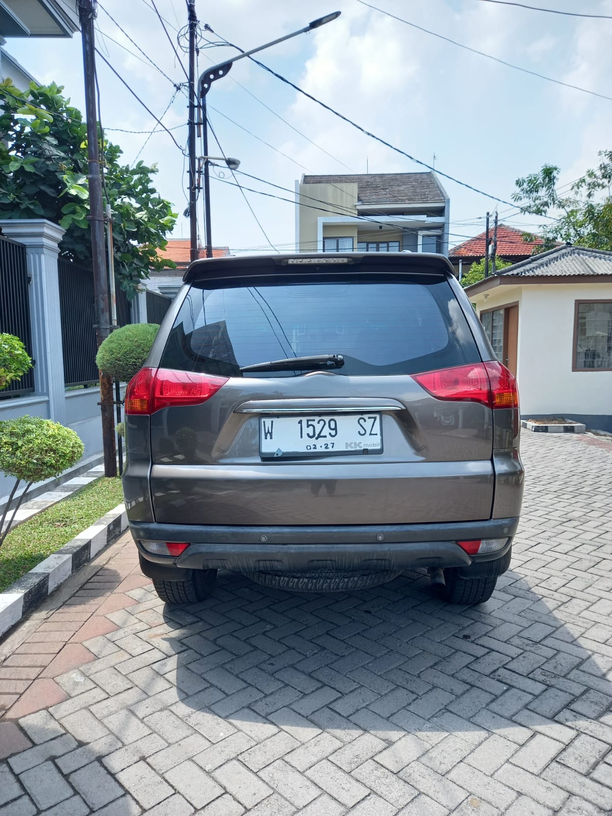 2011 Mitsubishi Pajero Sport  2011 Mitsubishi Pajero Sport