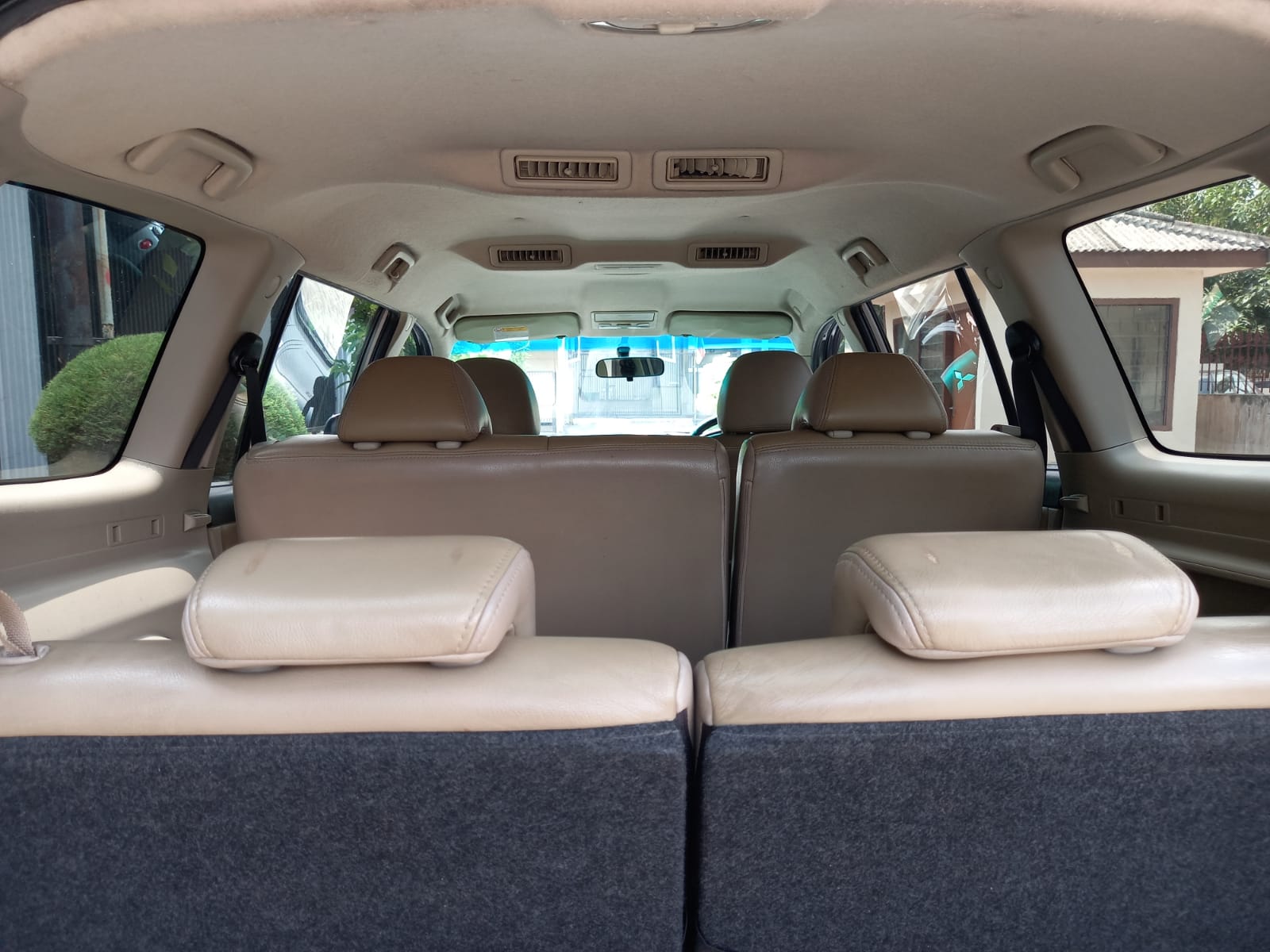 2011 Mitsubishi Pajero Sport  2011 Mitsubishi Pajero Sport