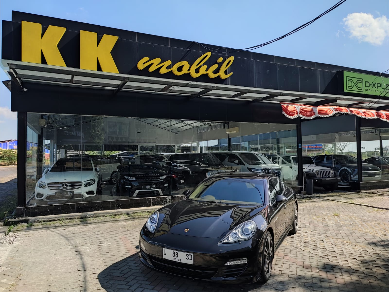 Second Hand 2013 Porsche Panamera S E-Hybrid Second Hand 2013 Porsche Panamera S E-Hybrid