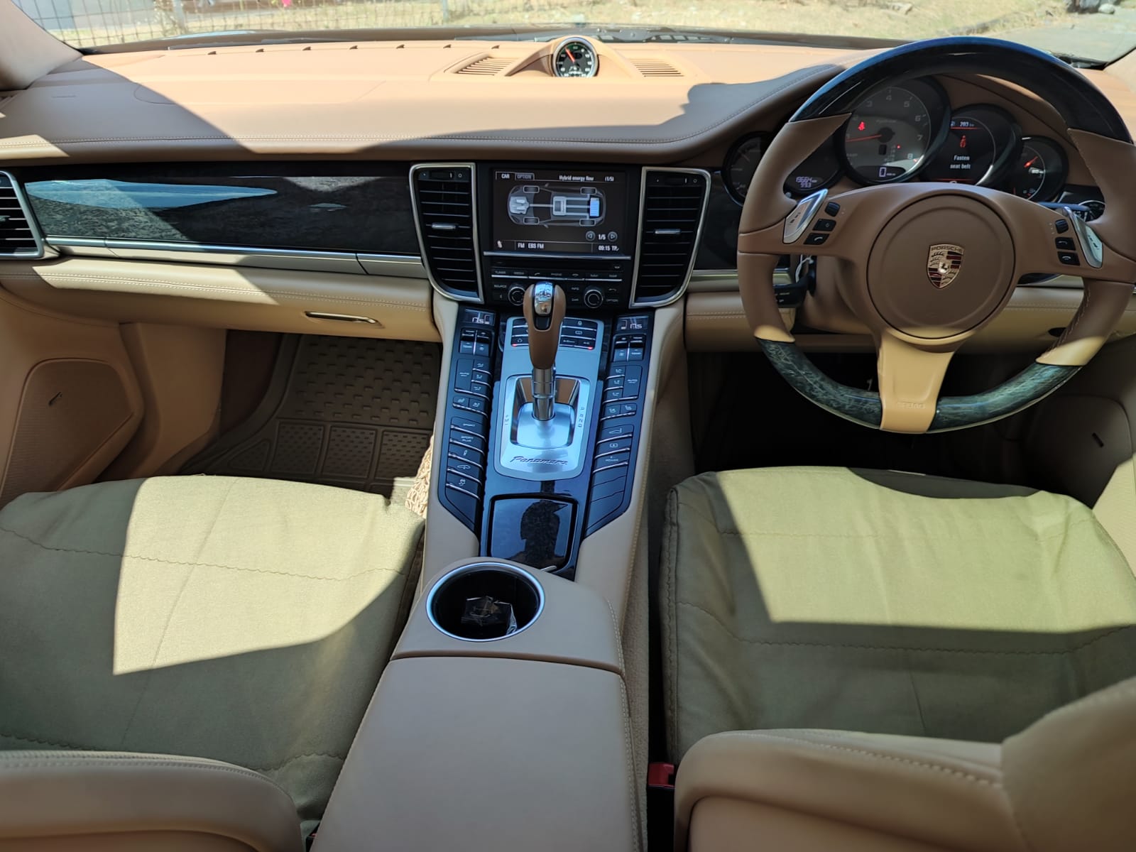 2013 Porsche Panamera S E-Hybrid 2013 Porsche Panamera S E-Hybrid