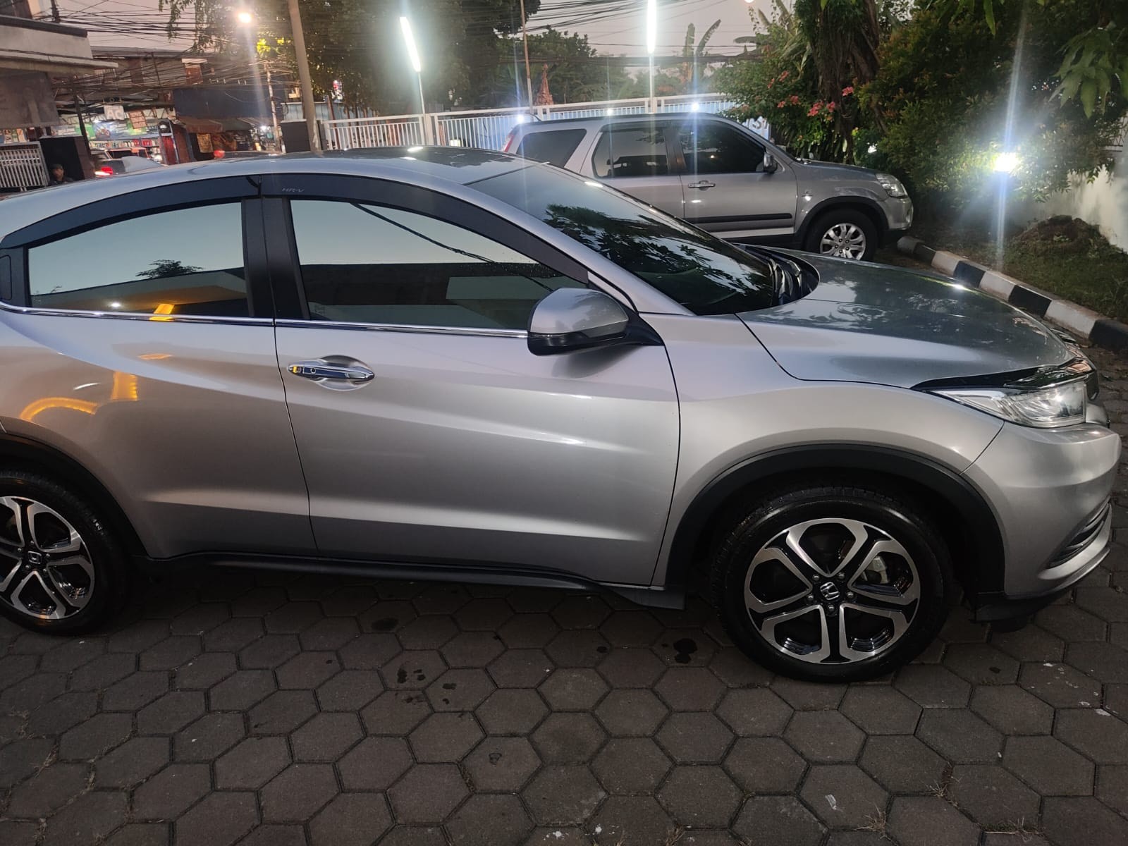 2020 Honda HRV  1.5L E CVT Special Edition 2020 Honda HRV  1.5L E CVT Special Edition