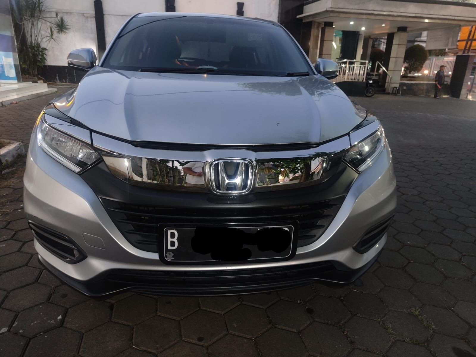 2020 Honda HRV  1.5L E CVT Special Edition Bekas