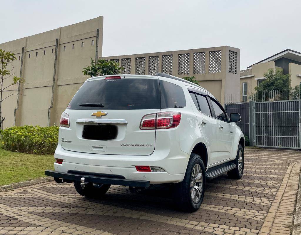 Dijual 2017 Chevrolet Trailblazer 2017-2018 2.5 LTZ 2.5 LTZ Bekas