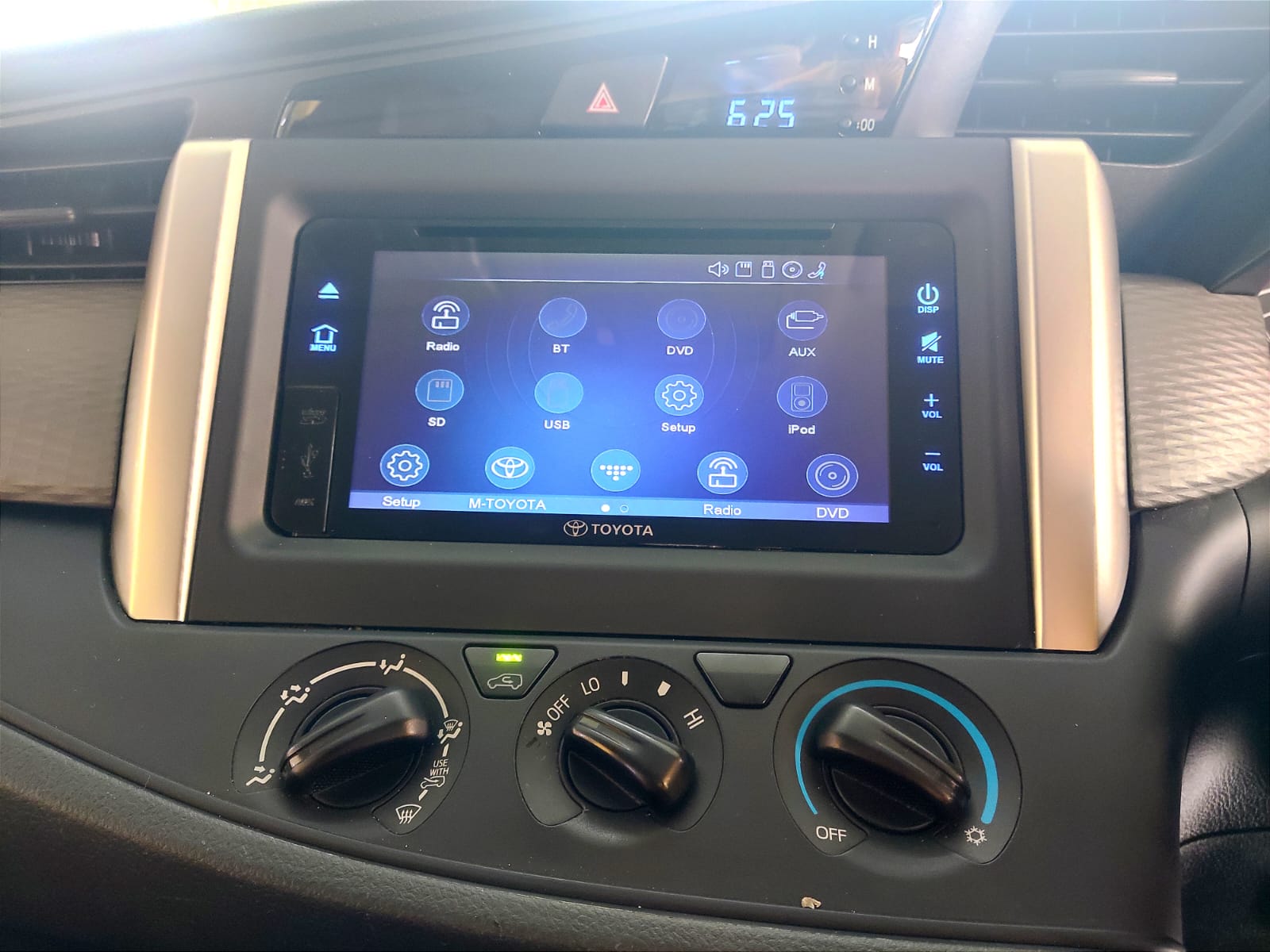 2019 Toyota Innova 2019 Toyota Innova