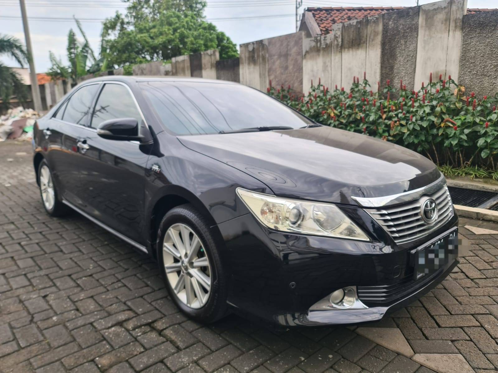 2013 Toyota Camry 2.5 V 2.5 V tua
