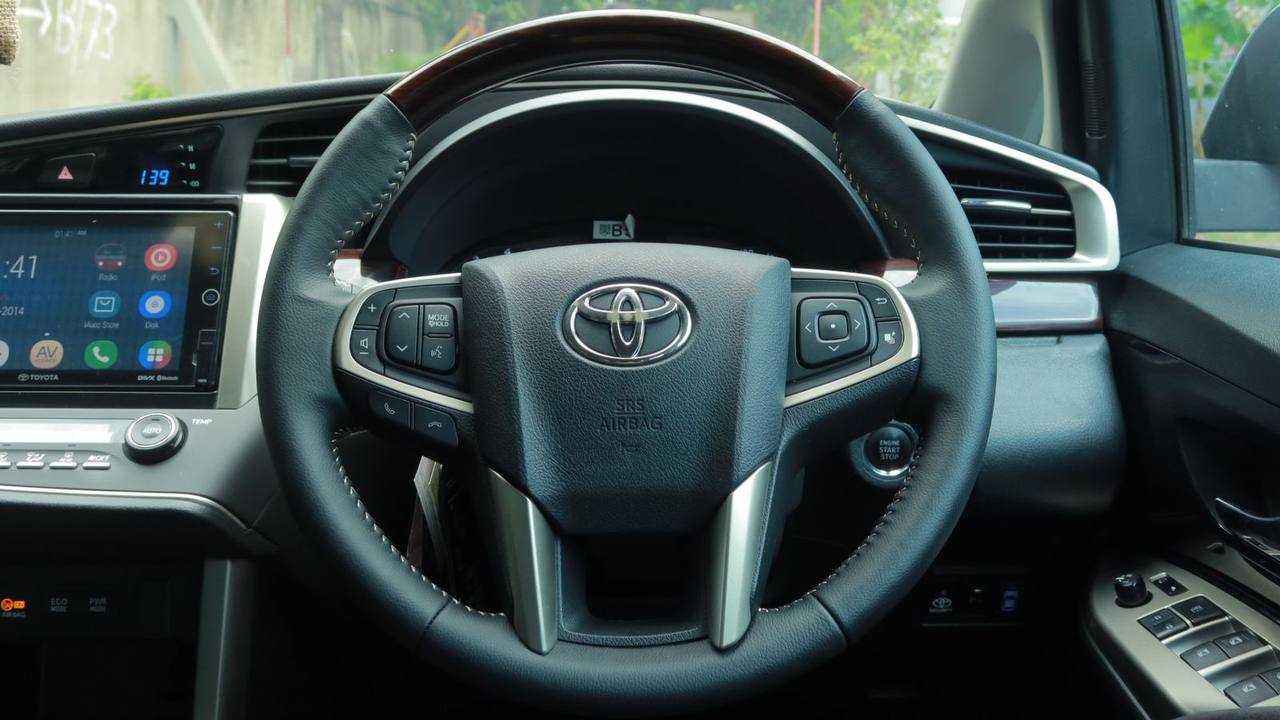 2017 Toyota Innova 2017 Toyota Innova
