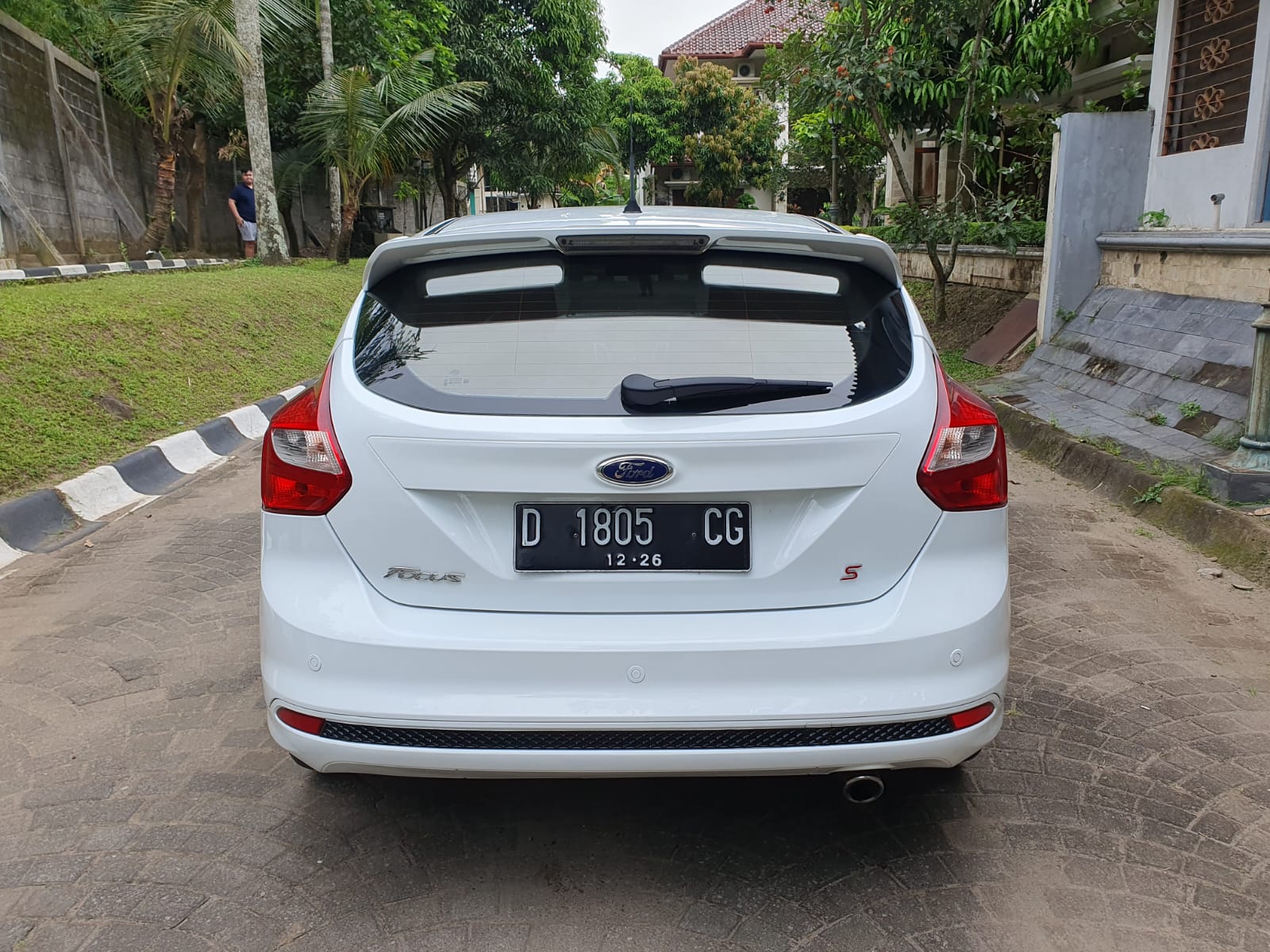 2013 Ford Focus 2.0 SPORTY AT 2013 Ford Focus 2.0 SPORTY AT