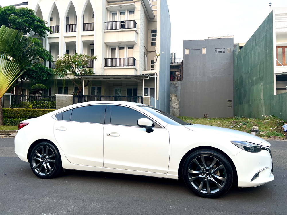 2017 Mazda 6 Sedan 2017 Mazda 6 Sedan