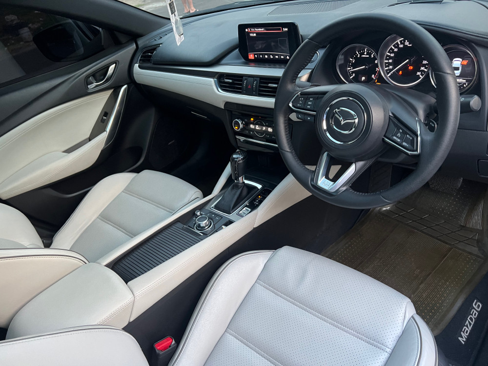 2017 Mazda 6 Sedan 2017 Mazda 6 Sedan