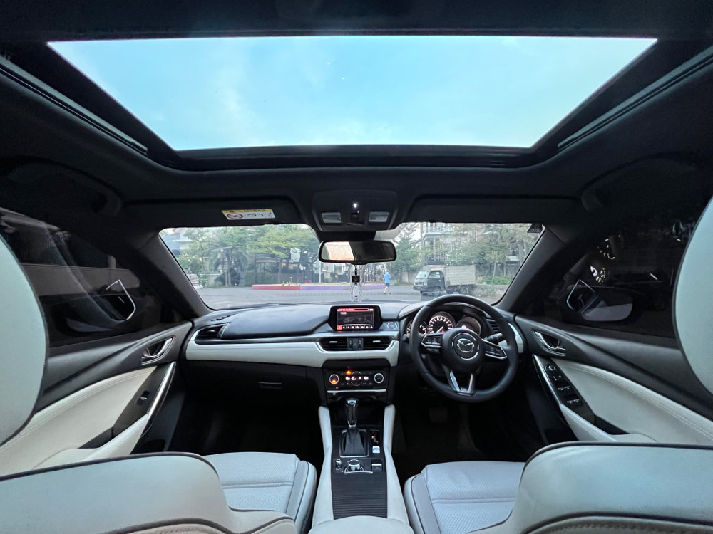 2017 Mazda 6 Sedan 2017 Mazda 6 Sedan