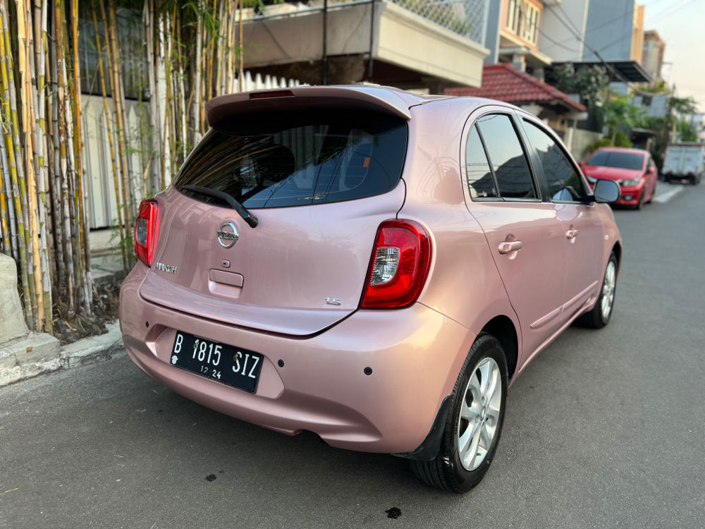 Old 2014 Nissan March  1.5 AT 1.5 AT