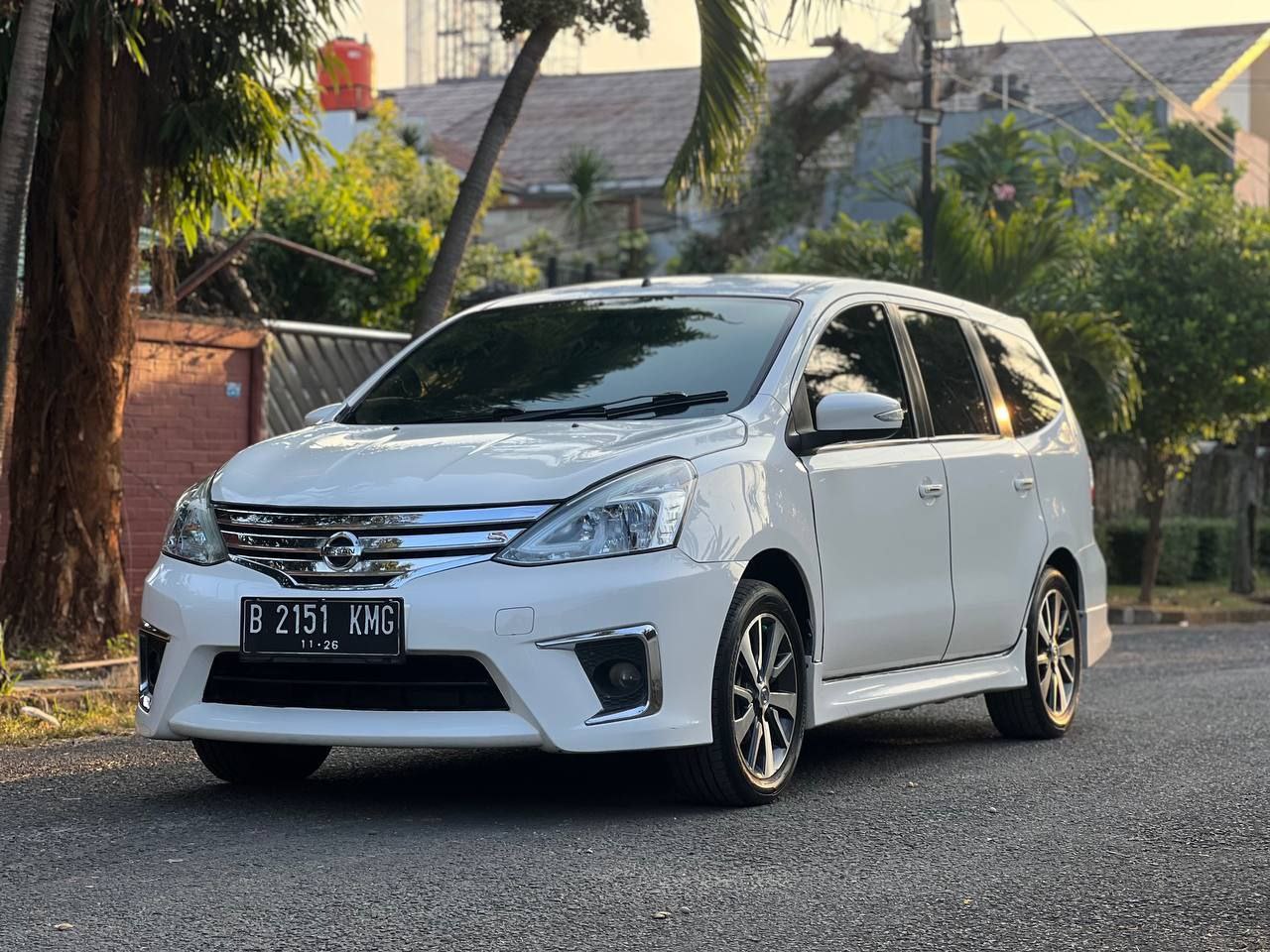 2016 Nissan Grand Livina 2016 Nissan Grand Livina