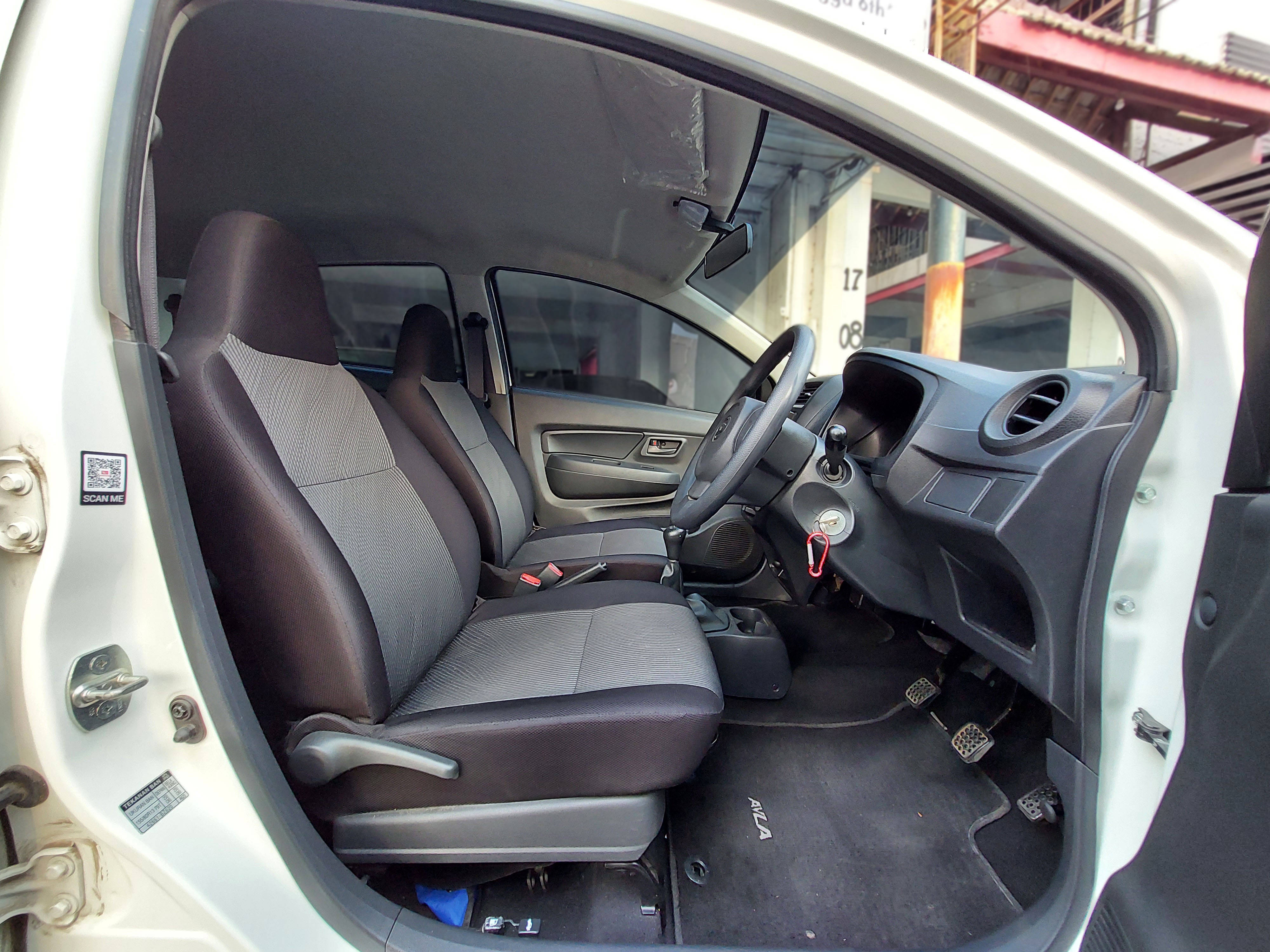 Used 2022 Daihatsu Ayla 1.0L D Plus MT 1.0L D Plus MT for sale