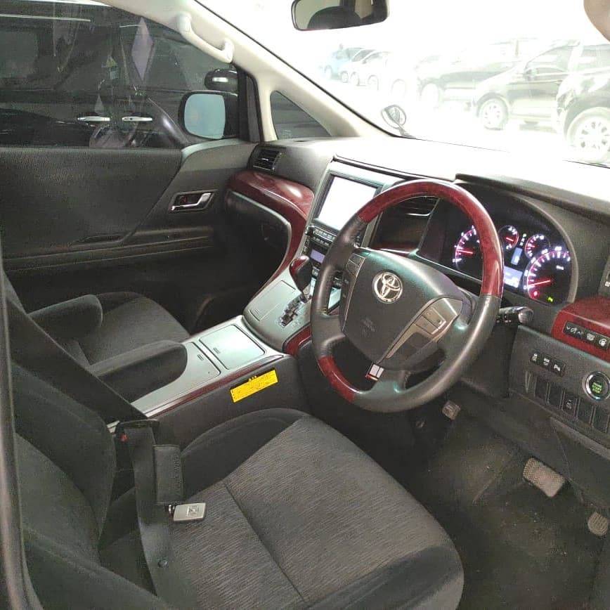 2020 Toyota Alphard 2020 Toyota Alphard