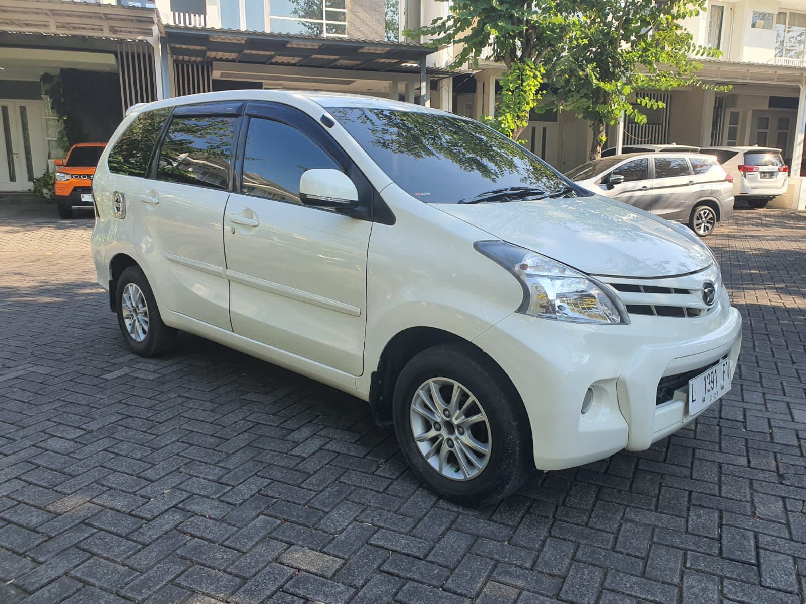 2012 Daihatsu Xenia 2012 Daihatsu Xenia