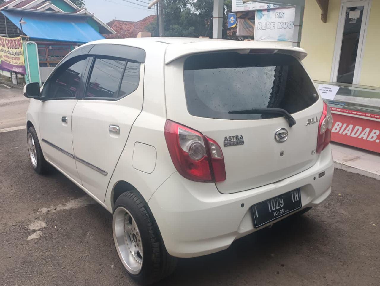 2014 Daihatsu Ayla 2014 Daihatsu Ayla