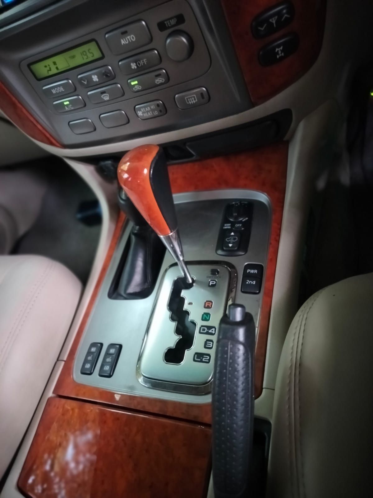 2005 Toyota Land Cruiser  2005 Toyota Land Cruiser