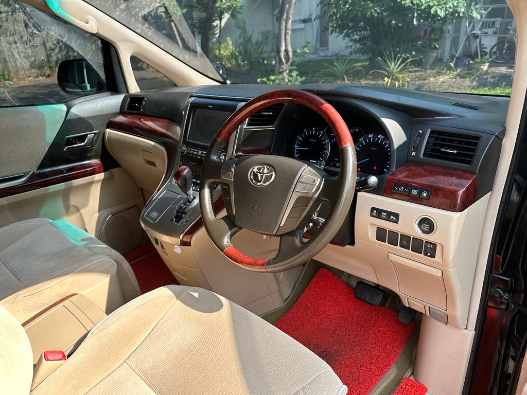 2009 Toyota Alphard 2009 Toyota Alphard