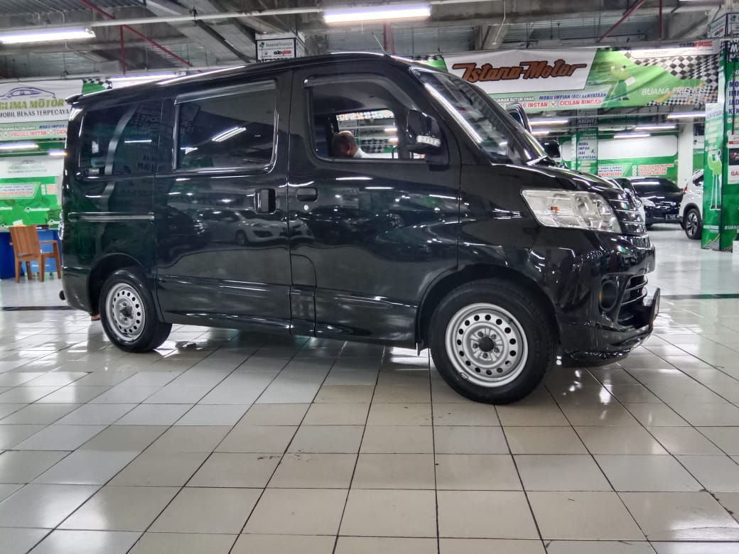 2015 Daihatsu Luxio 2015 Daihatsu Luxio