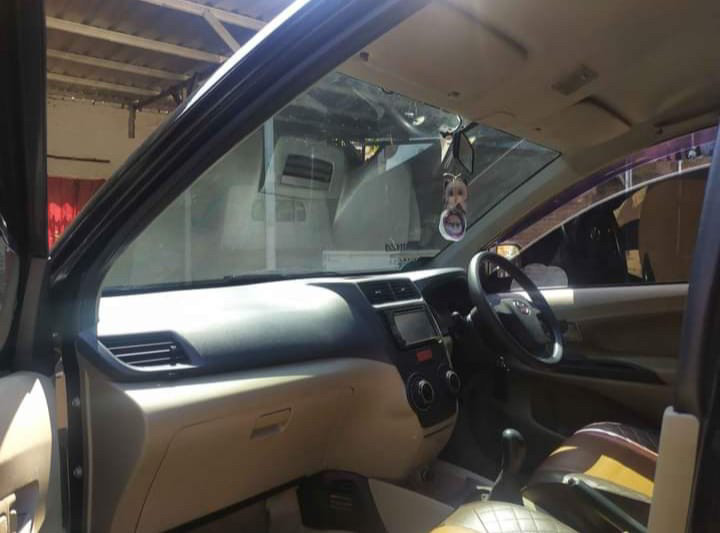 2012 Daihatsu Xenia  1.0 M MT SPORTY 2012 Daihatsu Xenia  1.0 M MT SPORTY