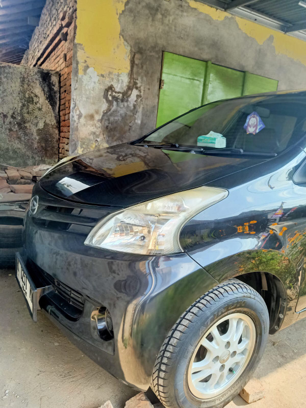 2012 Daihatsu Xenia  1.0 M MT SPORTY 2012 Daihatsu Xenia  1.0 M MT SPORTY