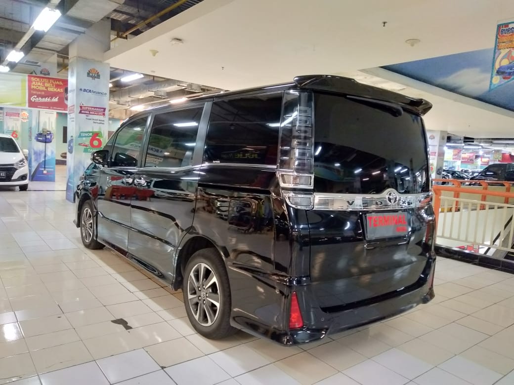 2018 Toyota Voxy 2018 Toyota Voxy
