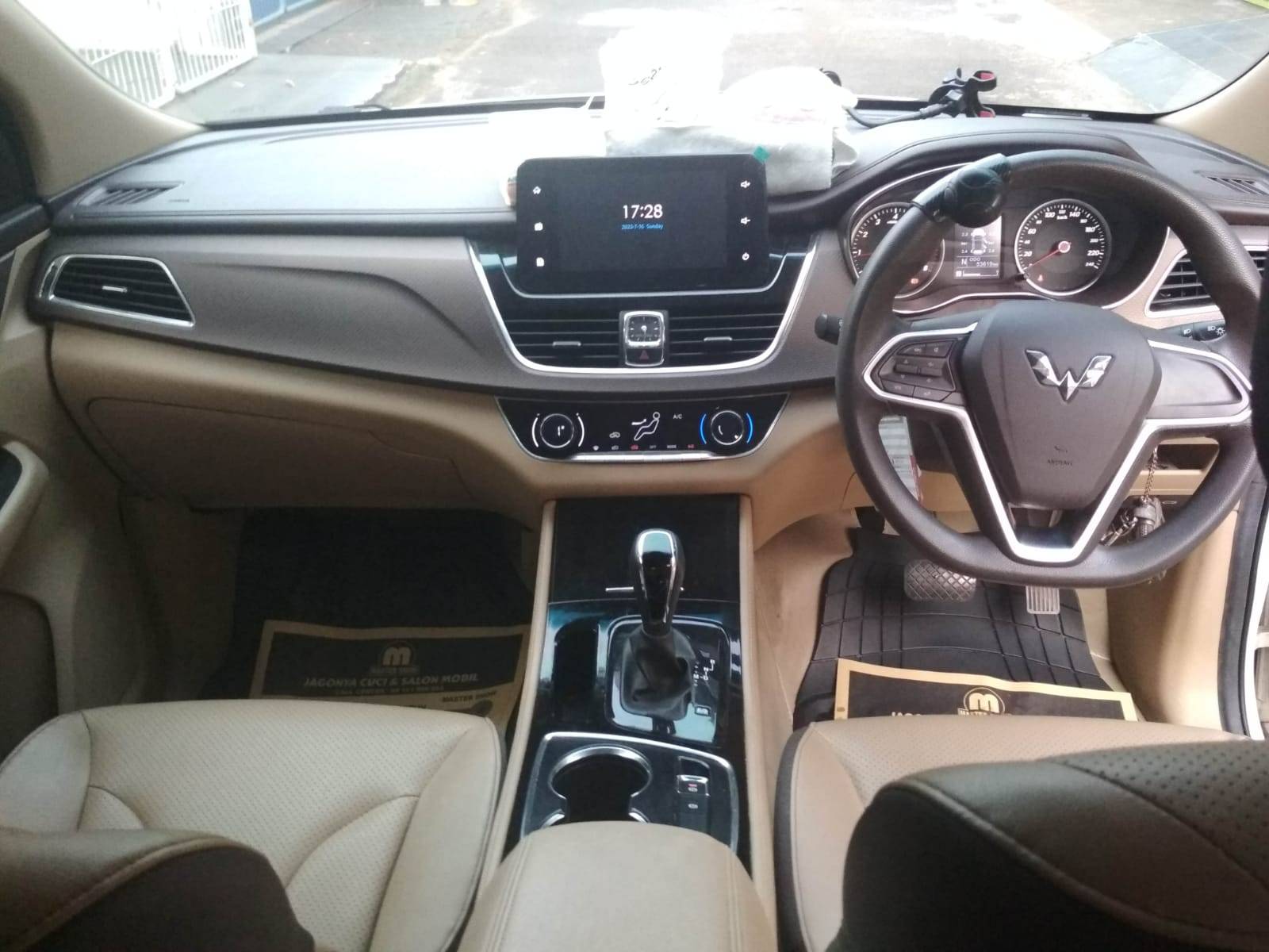 2018 Wuling Cortez 1.8 C Lux Plus i-AMT 2018 Wuling Cortez 1.8 C Lux Plus i-AMT