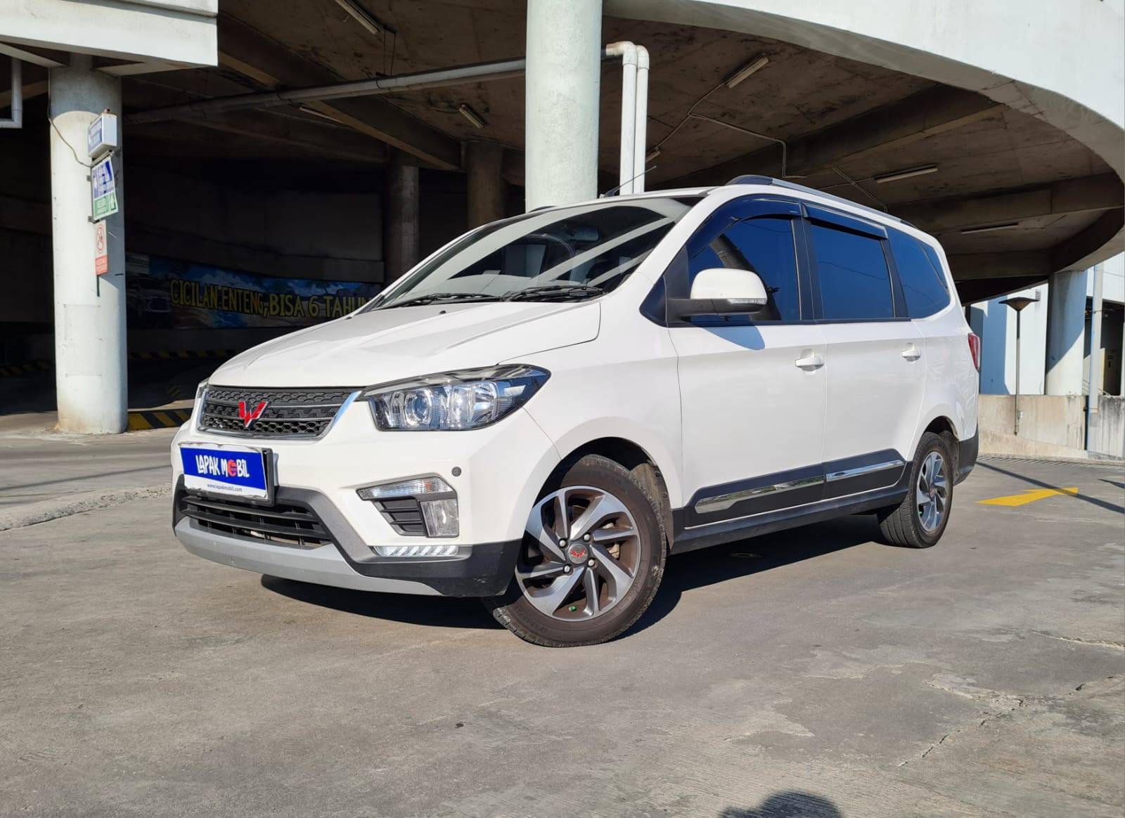 Old 2020 Wuling Confero S 1.5L MT S 1.5L MT