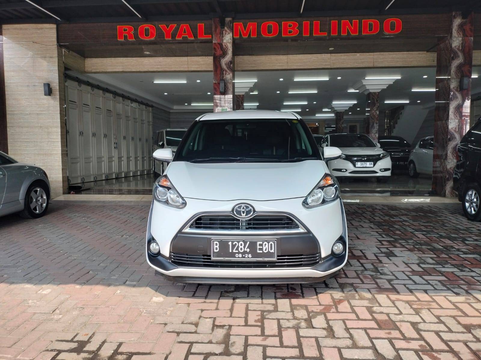 Beli mobil bekas