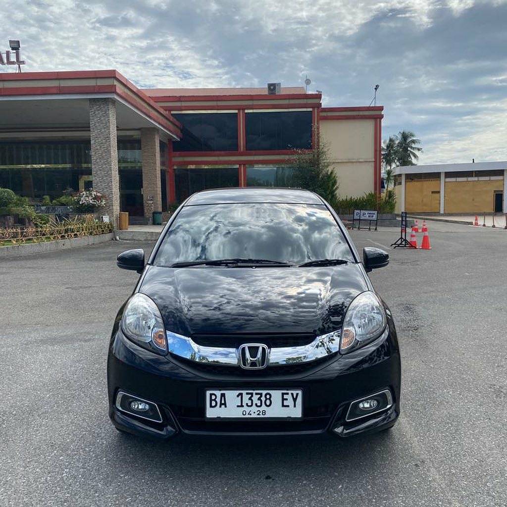 2016 Honda Mobilio E 1.5L AT 2016 Honda Mobilio E 1.5L AT