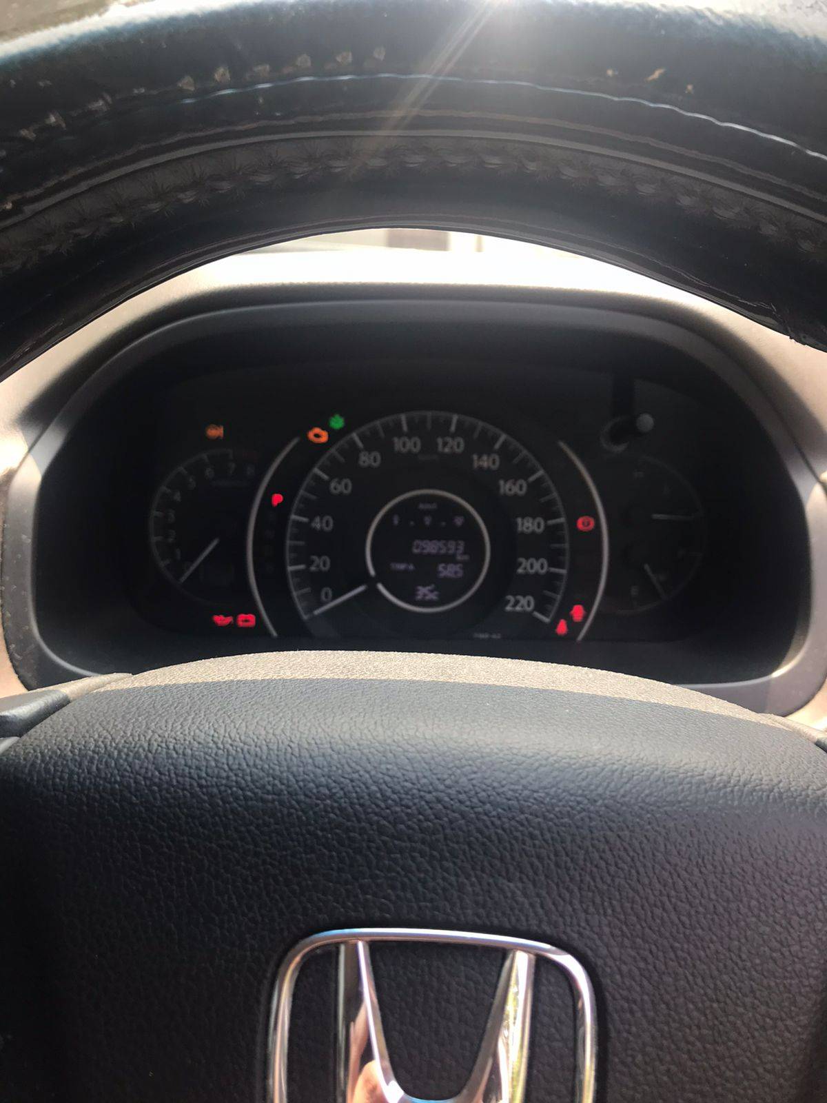 2013 Honda CR-V  2.4 I-VTEC AT 2013 Honda CR-V  2.4 I-VTEC AT