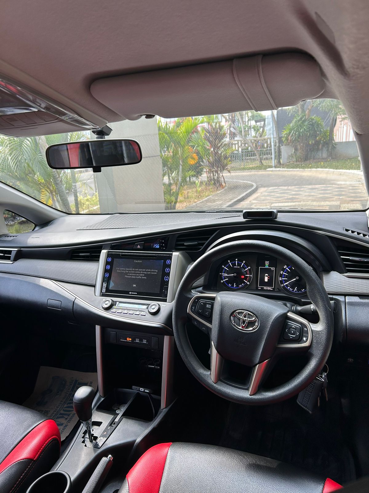 2016 Toyota Kijang Innova 2016 Toyota Kijang Innova