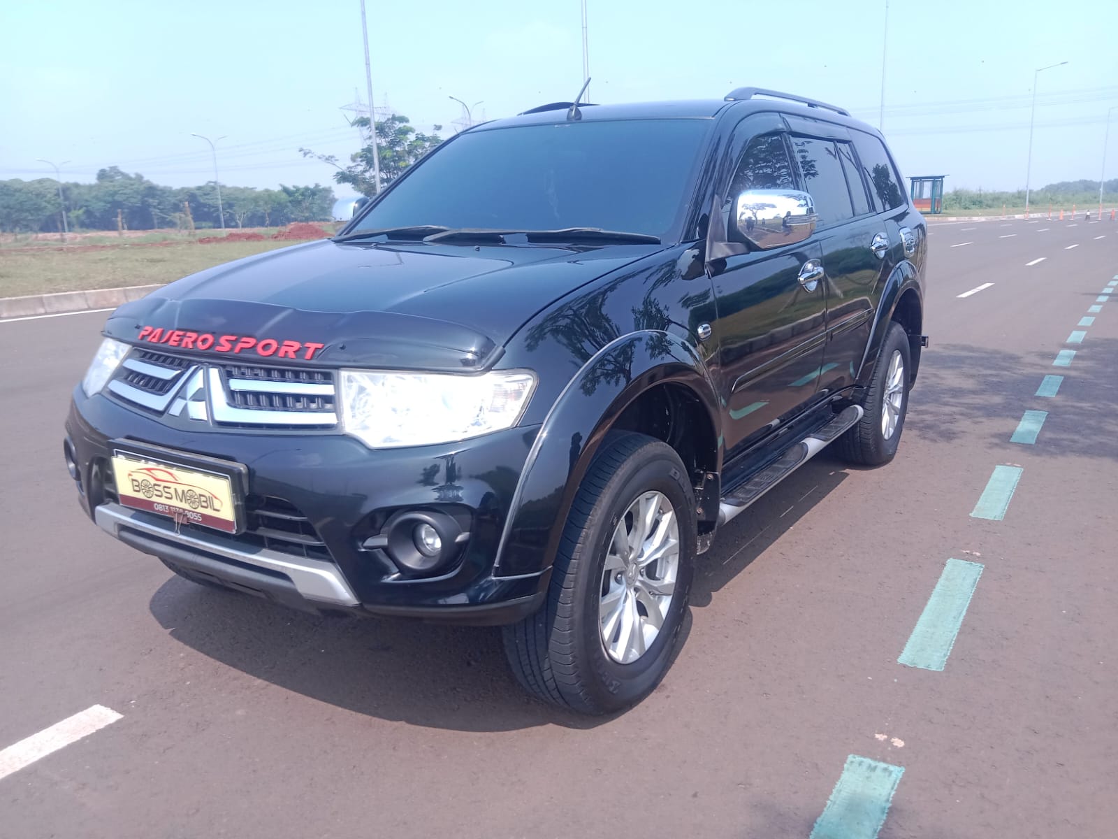 2014 Mitsubishi Pajero Sport  2014 Mitsubishi Pajero Sport
