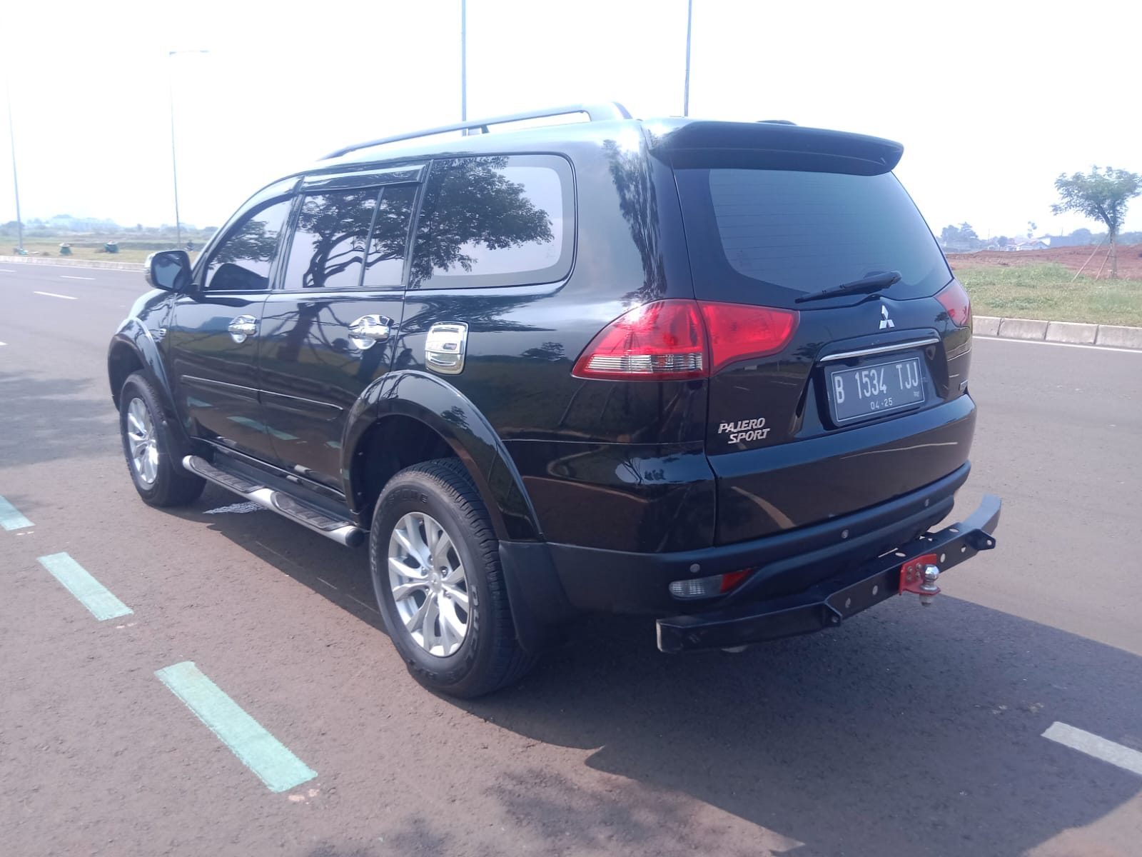 2014 Mitsubishi Pajero Sport  2014 Mitsubishi Pajero Sport