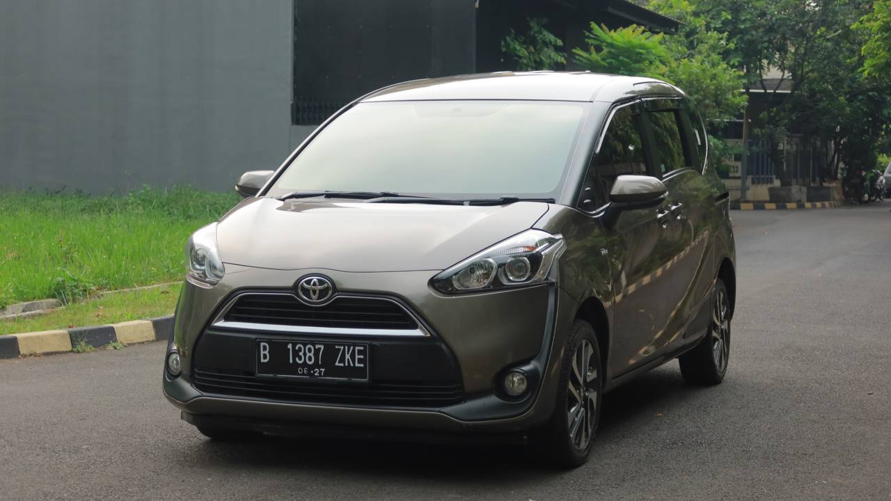 2017 Toyota Sienta 2017 Toyota Sienta