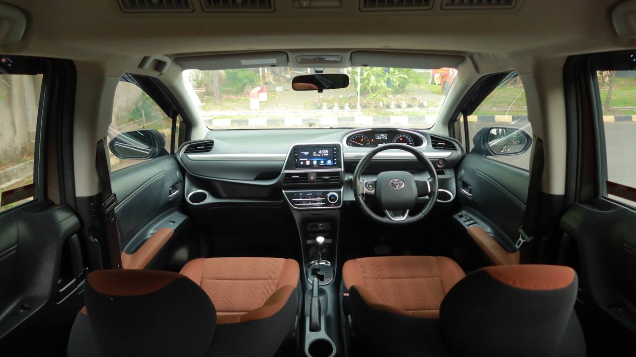 2017 Toyota Sienta 2017 Toyota Sienta