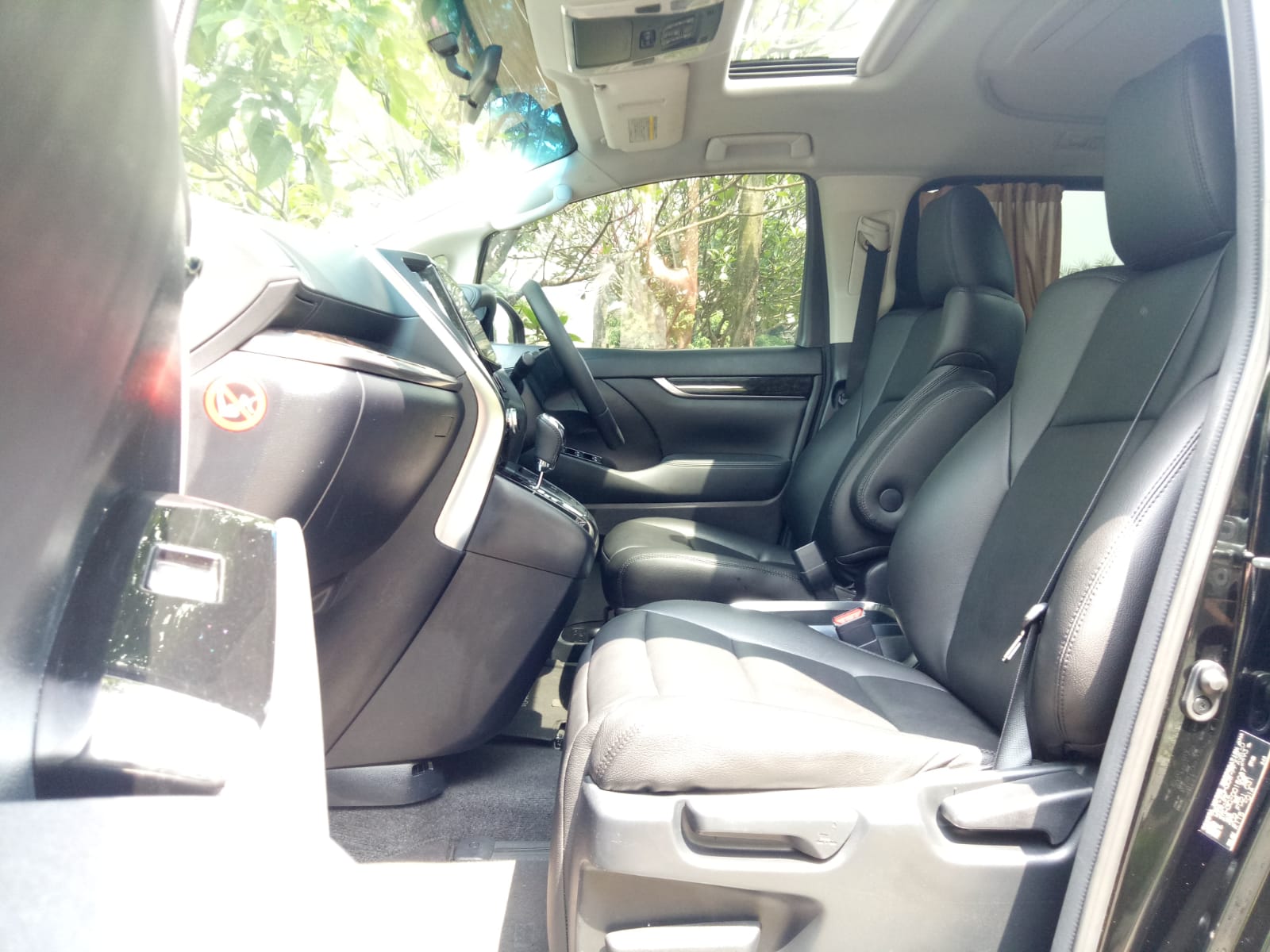 2015 Toyota Alphard 2015 Toyota Alphard