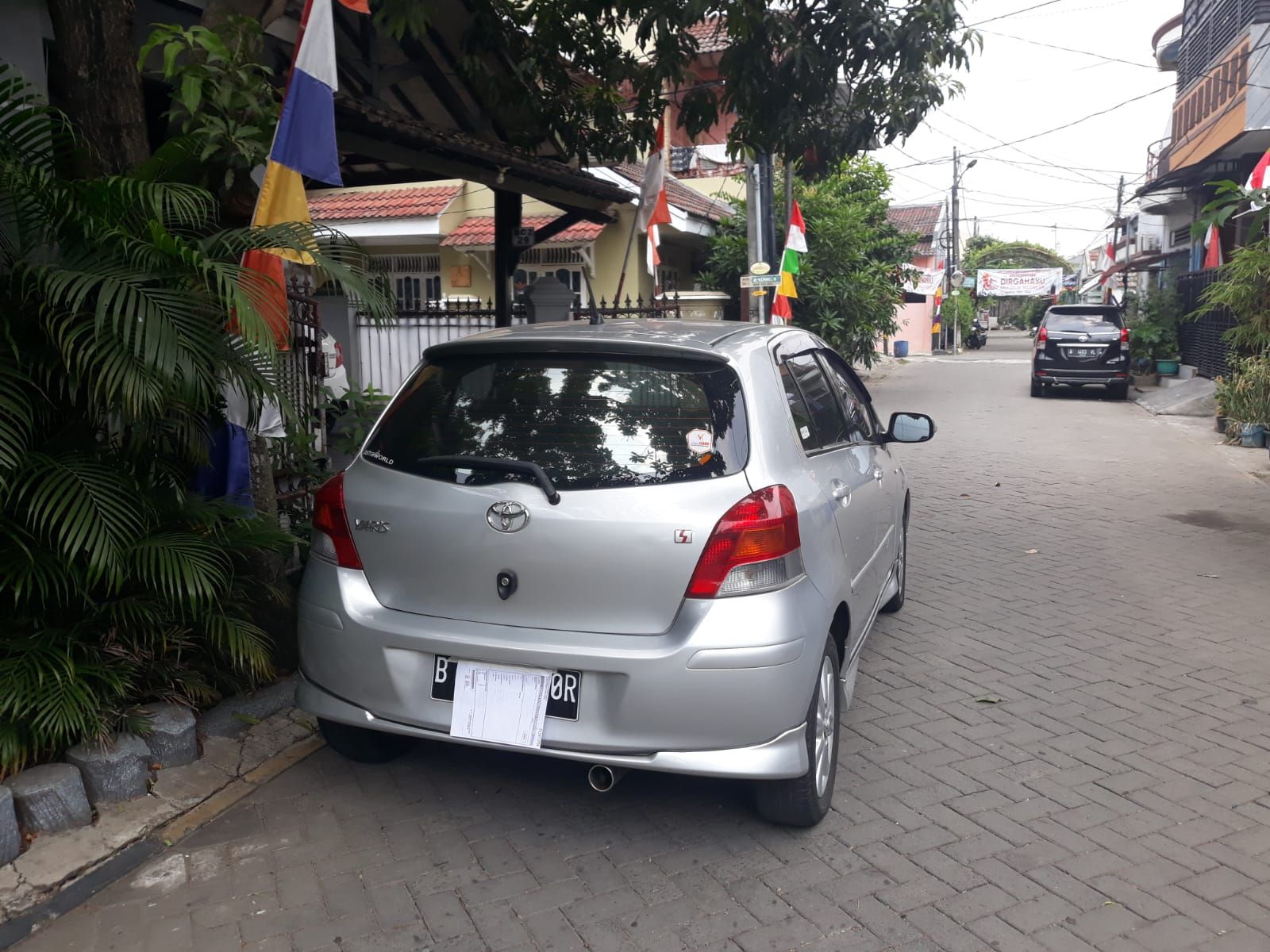 Second Hand 2011 Toyota Yaris Second Hand 2011 Toyota Yaris
