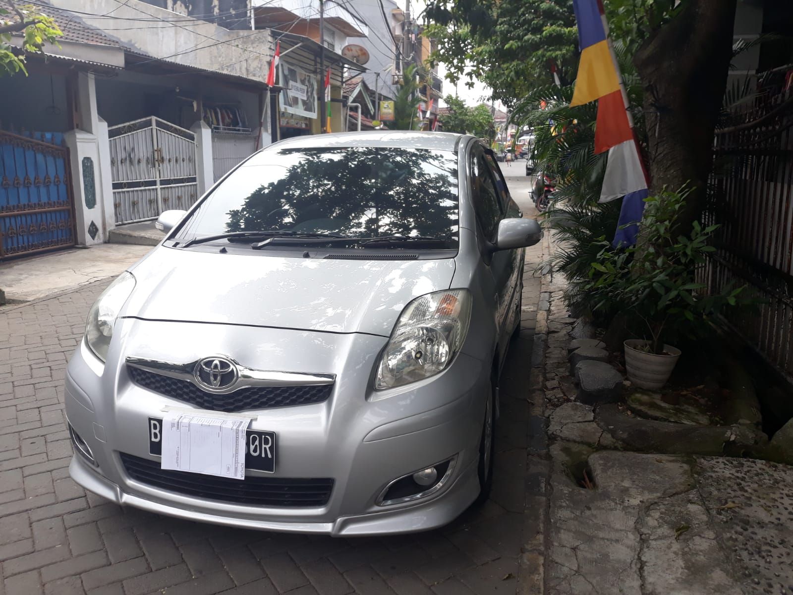 2011 Toyota Yaris 2011 Toyota Yaris